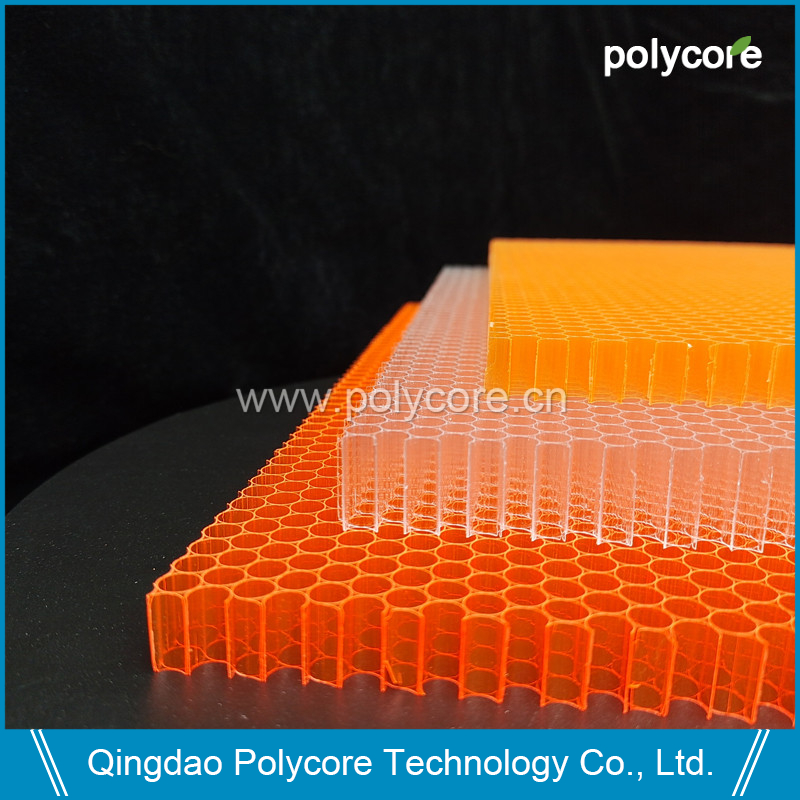 투명한 PC 꿀벌 시트는 경량 방수 방수 모래의 코어로서 장식용 패널